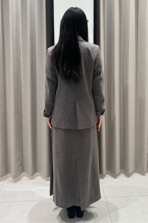 ツイードライクセットアップ/後ろ