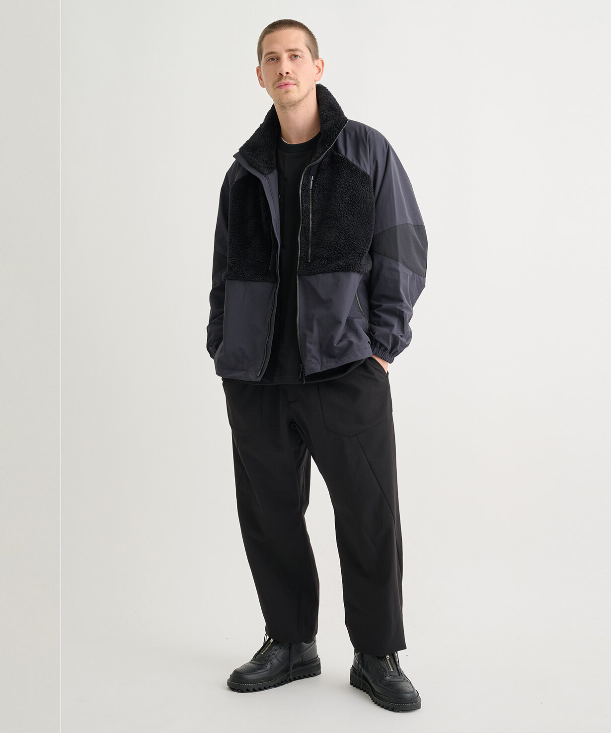 画像のaltを設定してください