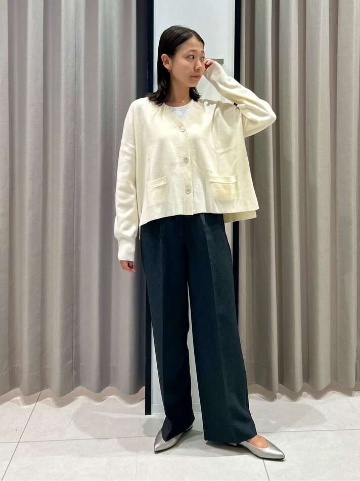 ホワイトカーデ