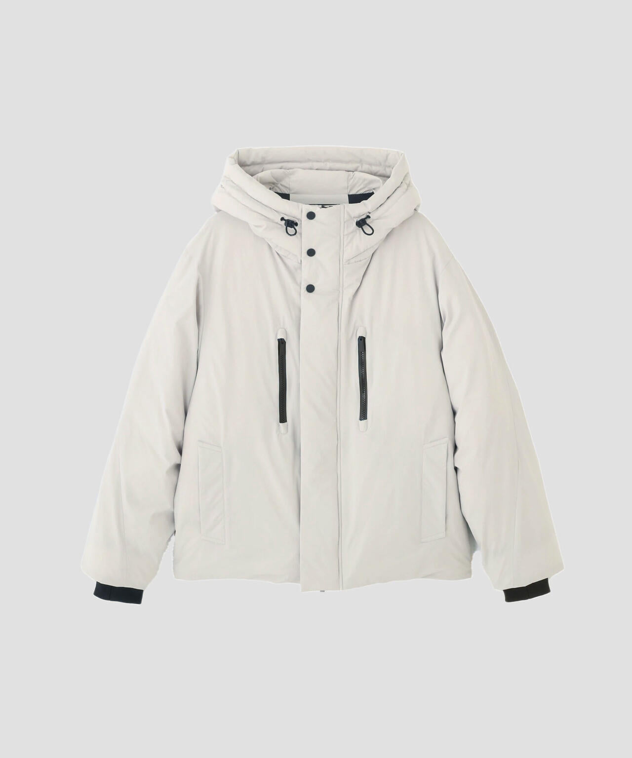 急な雨・風・寒さに対応！快適さで選ぶ、今欲しい高機能アウター