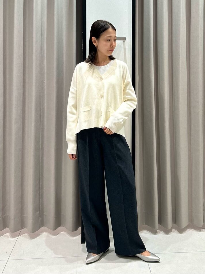 ホワイトカーデ