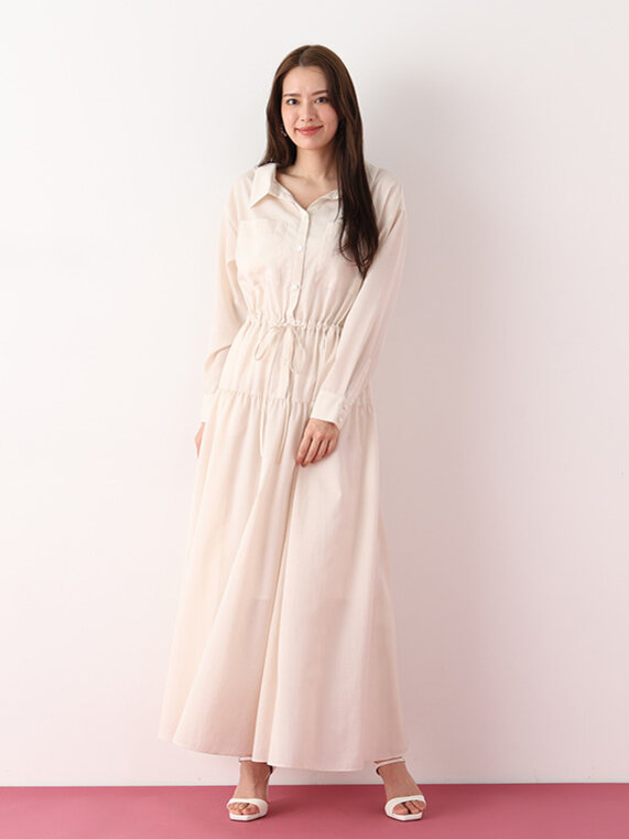 エクリュのフルレングスワンピース