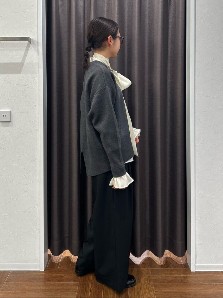 チャコールプルオーバー