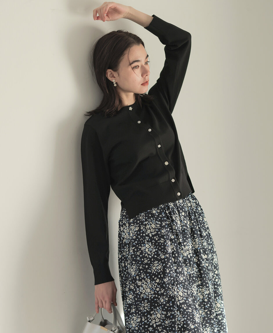 アトランダムビジューボタンカーディガン