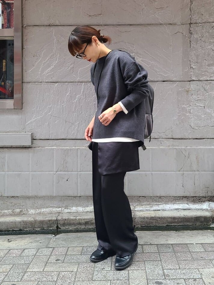 チャコールグレープルオーバー