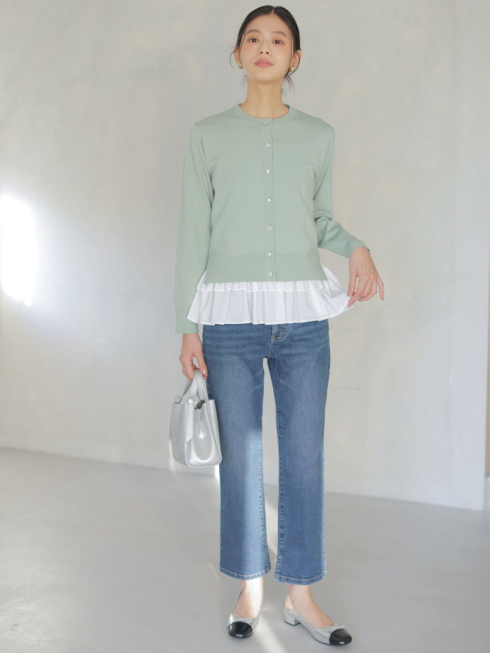 アトランダムビジューボタンカーディガン