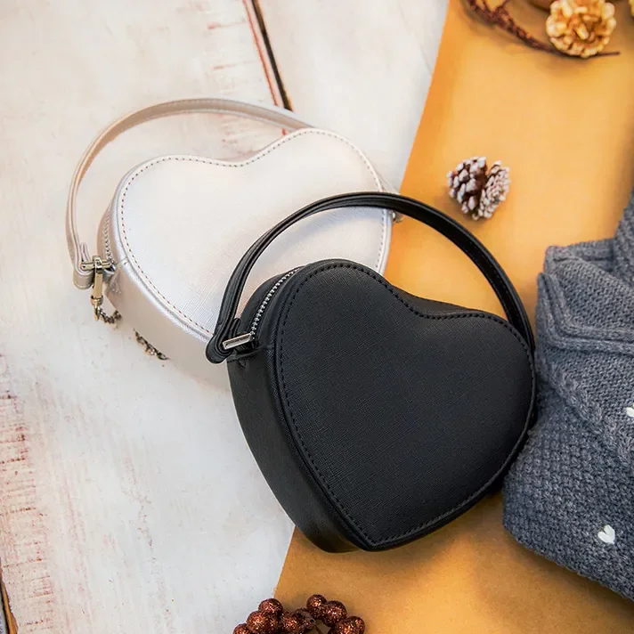 ハートミニショルダーバッグ