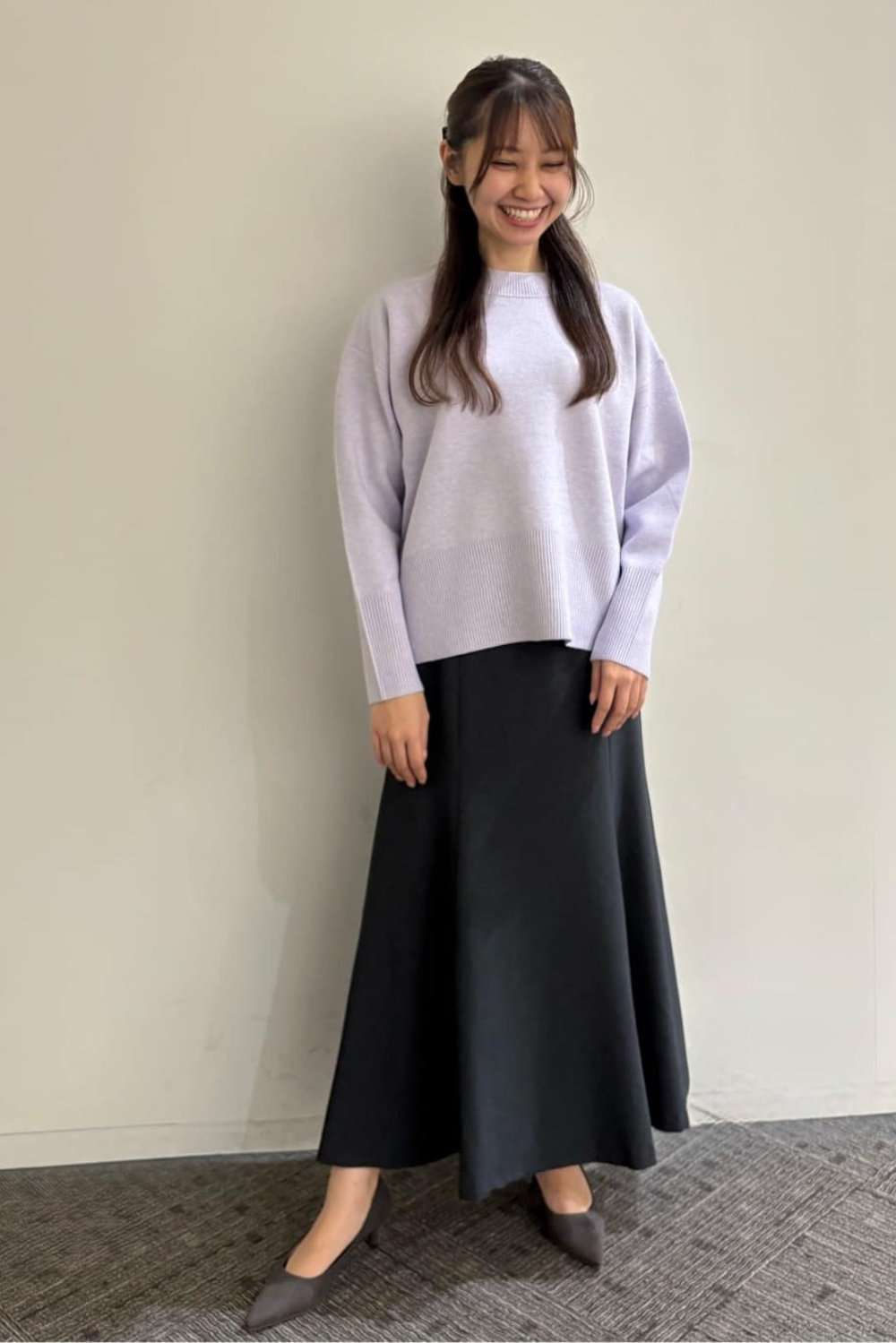 コクーンシルエットプルオーバー/全身