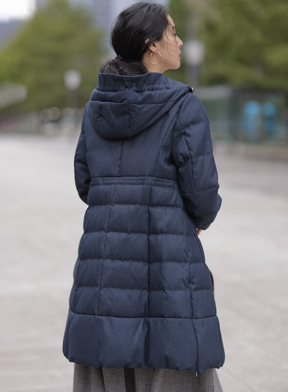 ライトタフタロング ダウン