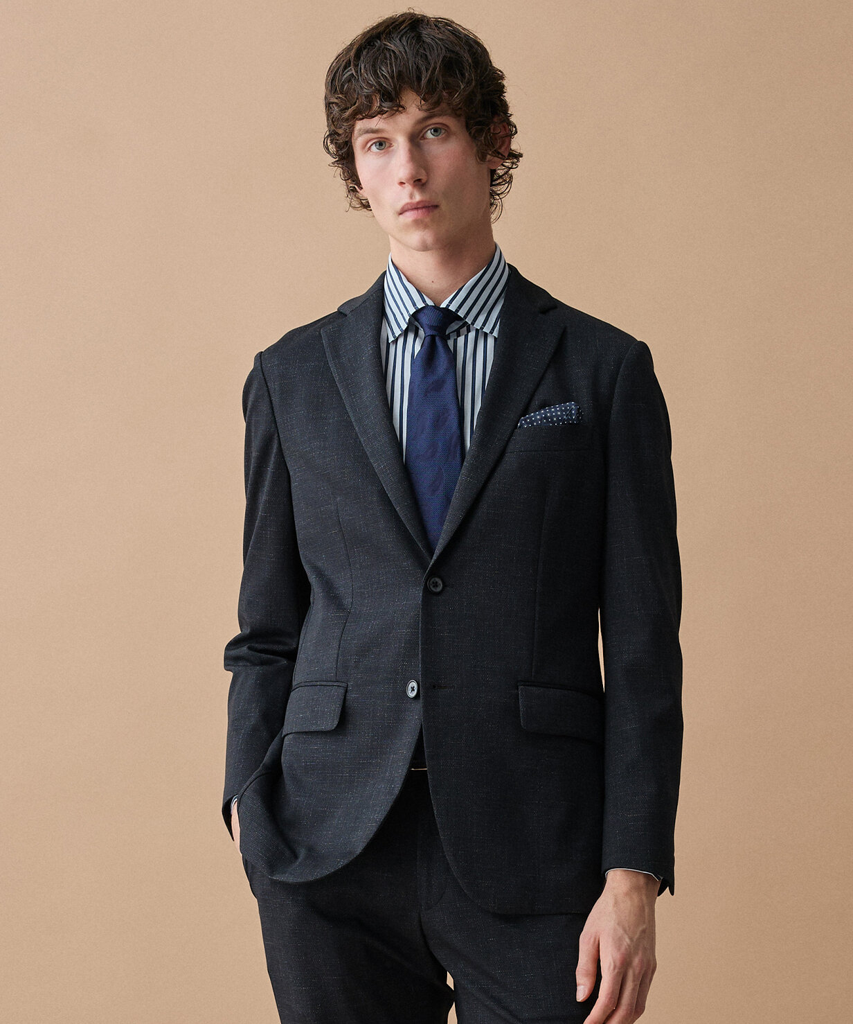 画像のaltを設定してください