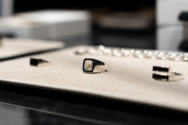 画像のaltを設定してください