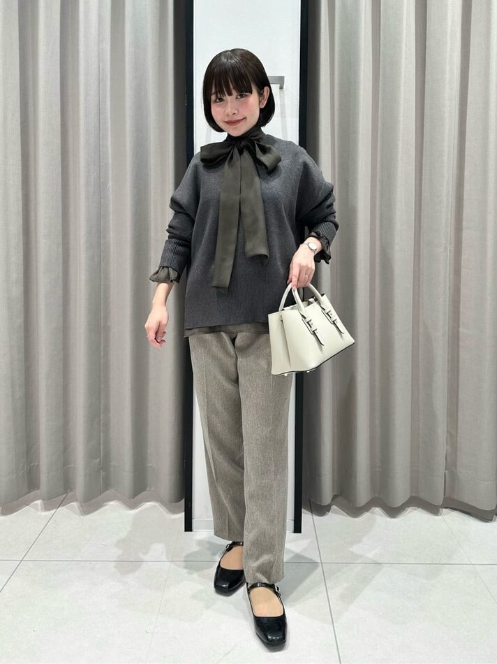 チャコールプルオーバー