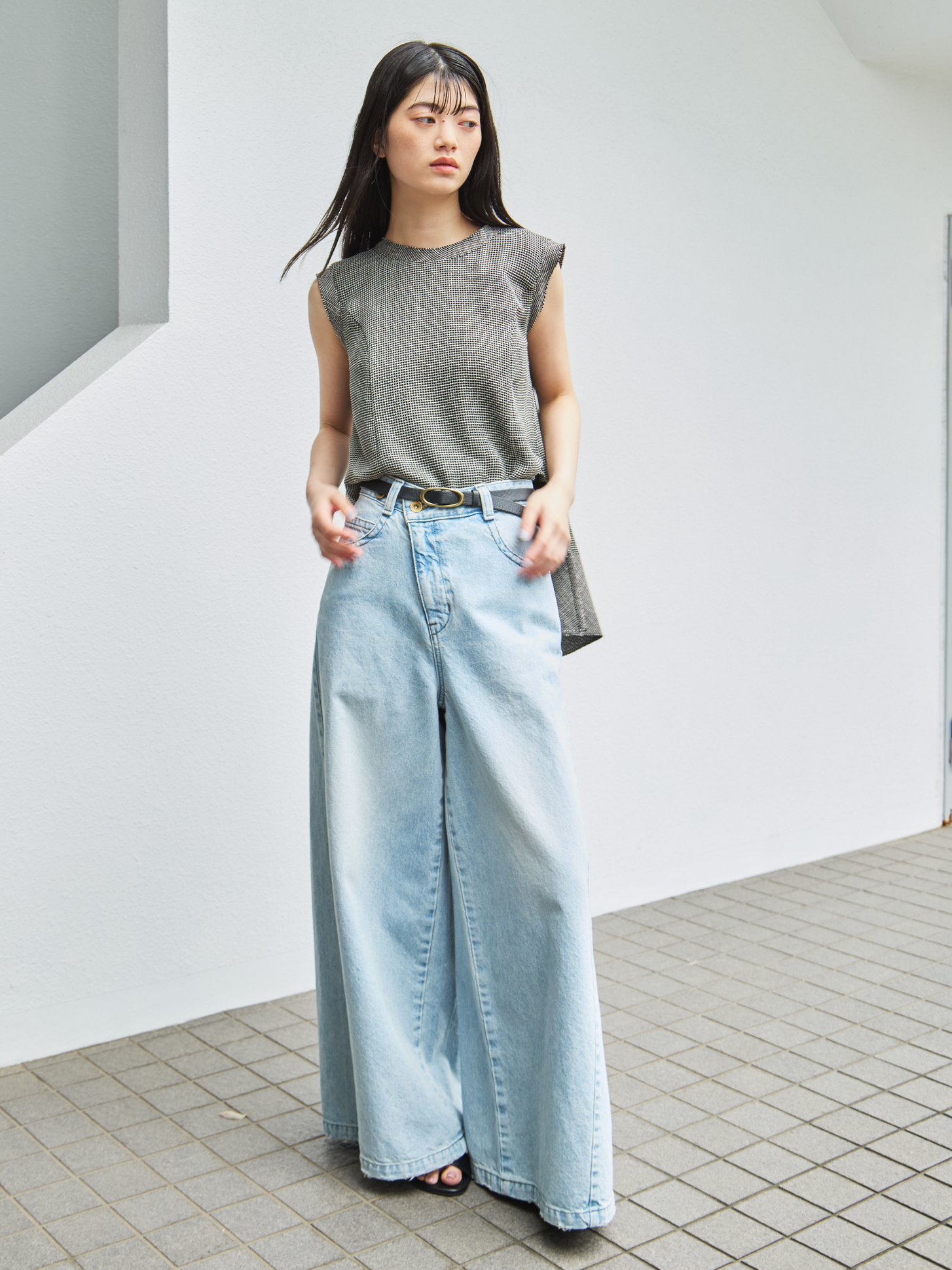 画像のaltを設定してください