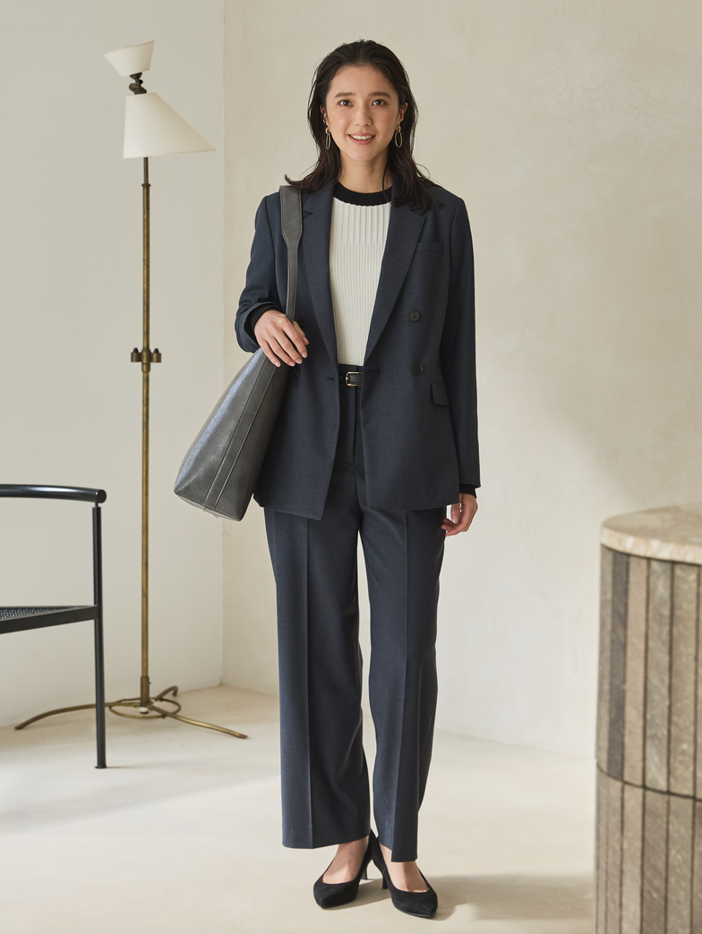 モデル画像　CARREMANネイビー　全身