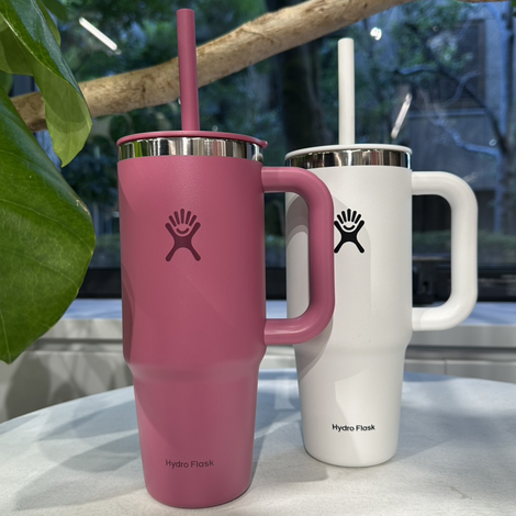 ハイドロフラスク×PINKY＆DIANNEタンブラー2色　ピンクとホワイト　表面