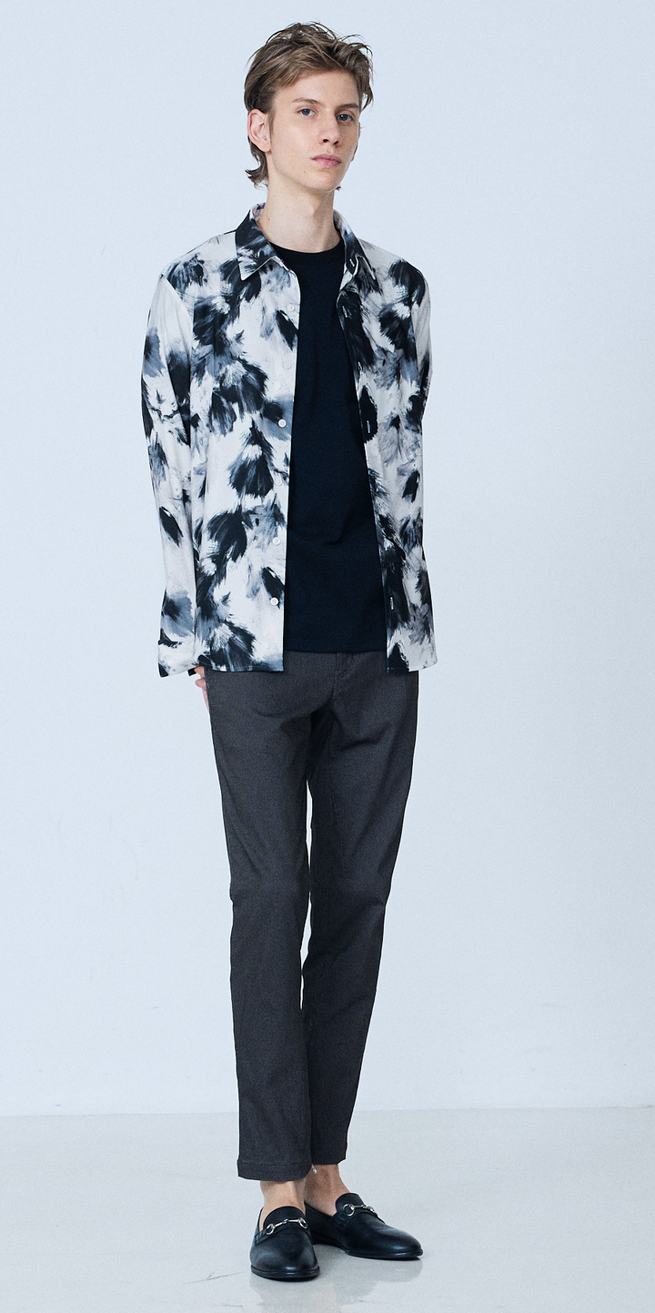 Flower Brushed Print Shirt全身画像