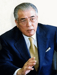 平井卓志の画像