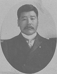 坂仲輔の画像