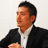 佐藤由明の画像