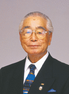 鬼塚喜八郎の画像