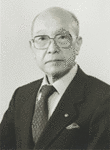 新村鋭男の画像