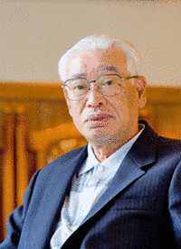 新田嘉一の画像