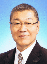 黒田章裕の画像