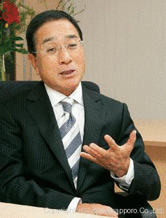 平井睦雄の画像