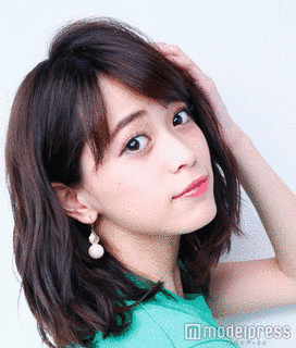 坂田梨香子の画像