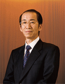 小崎哲資の画像