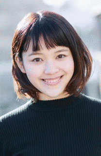 夏居瑠奈の画像