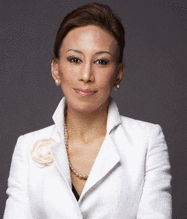吉田晴乃の画像