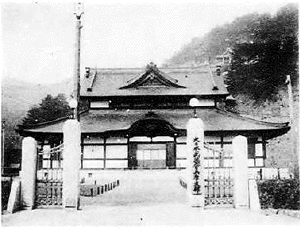 中川赳の画像