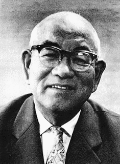 岡崎勝男の画像