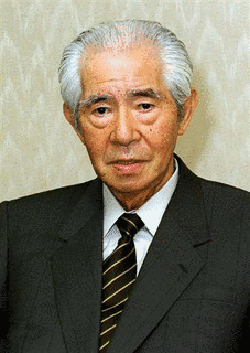岡田茂の画像