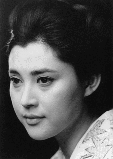 岡田茉莉子の画像