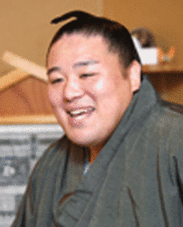 春日錦孝嘉の画像