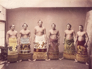 大砲万右エ門の画像