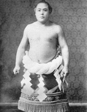 太郎山勇吉の画像