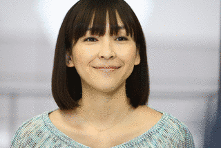 麻生久美子の画像