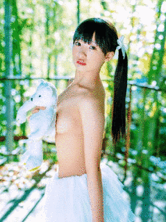 椎名ひかりの画像