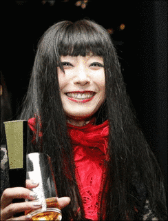 山口小夜子の画像
