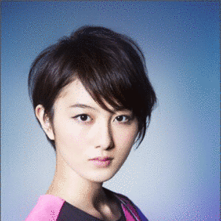 高月彩良の画像