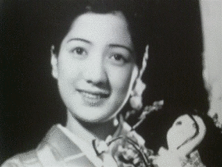 轟夕起子の画像