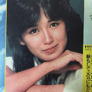 藤谷美和子の画像