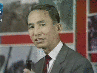 田英夫の画像