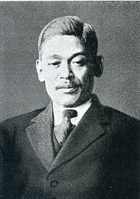 河上哲太の画像