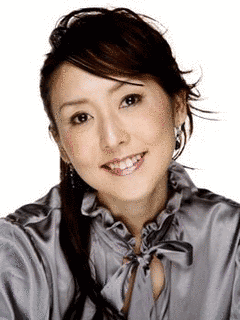 岩本麻奈の画像