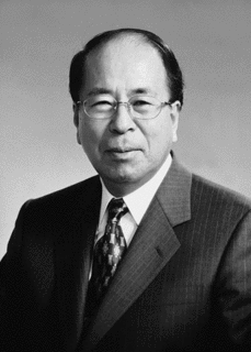 朝倉利光の画像