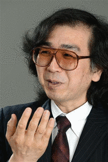 山海嘉之の画像